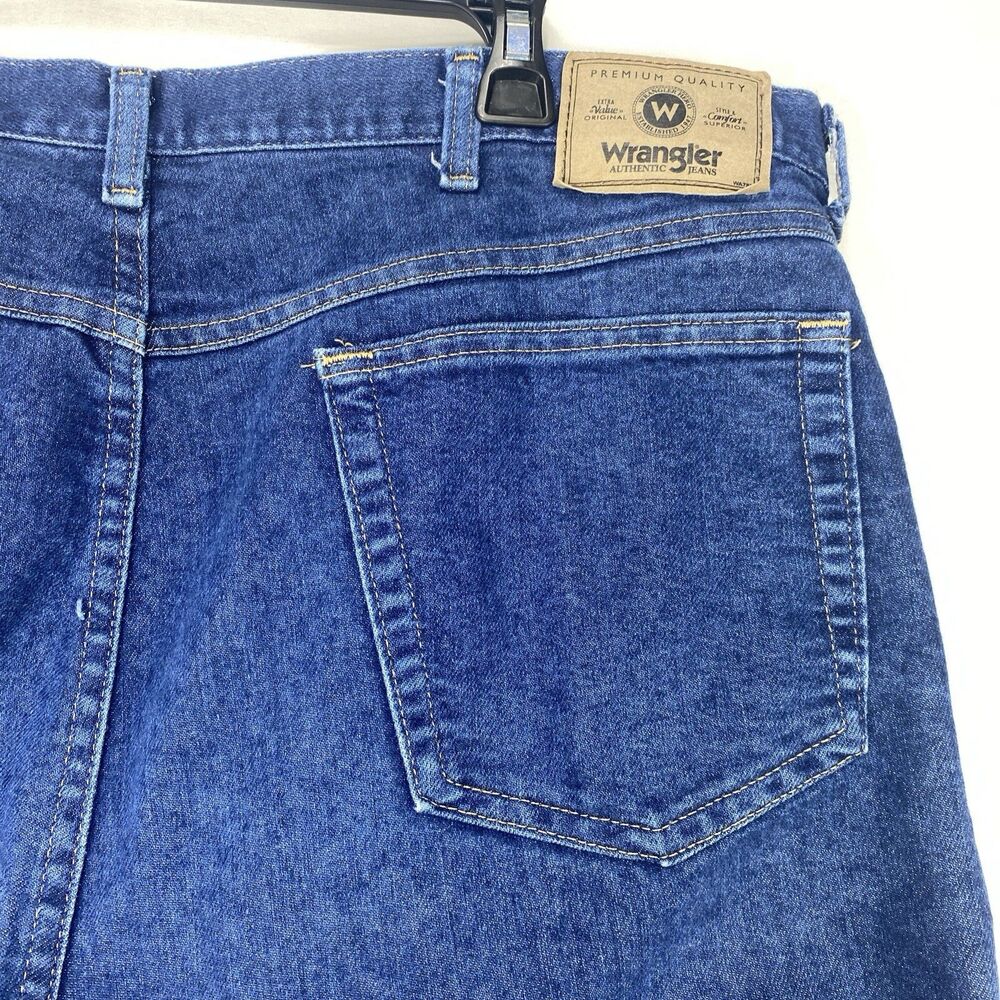 Wrangler Cowboy Cut Jeans Mens Size 42x32 Dark Blue Denim Straight Leg 9375TR